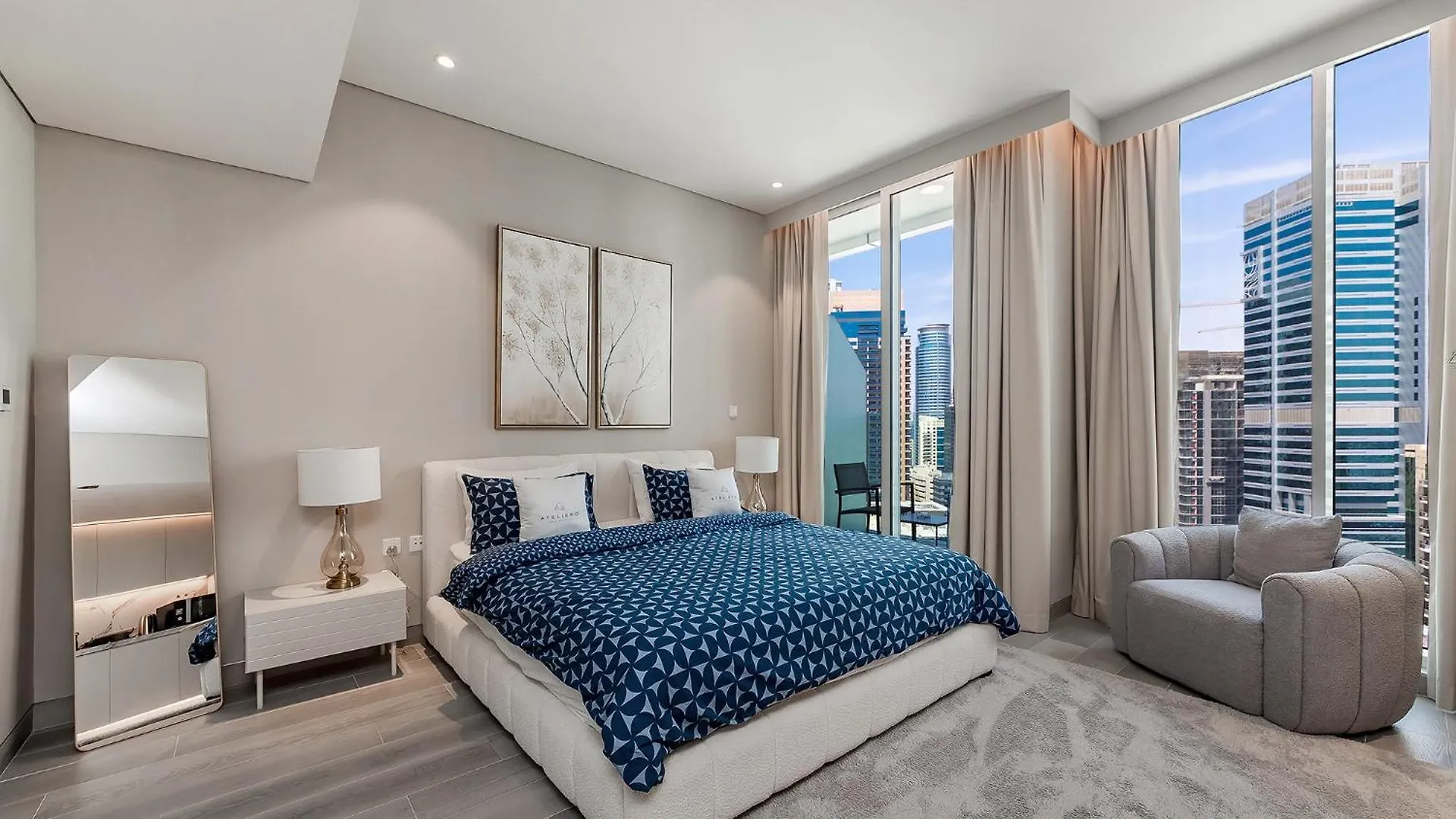 Great Apartments At Marina Star With City View Dubai